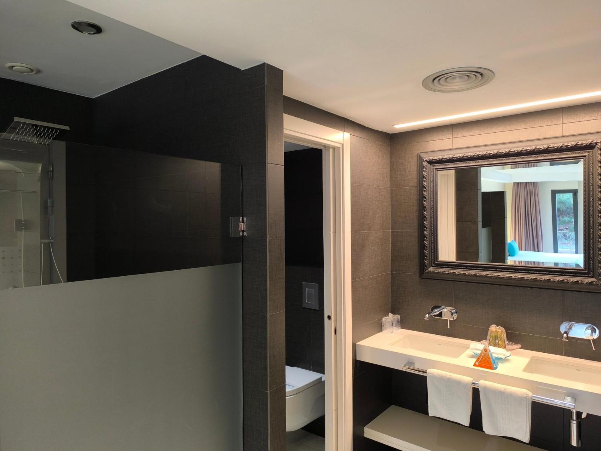 Hotel Spa La Terrassa Платжа-д'Ару Екстер'єр фото