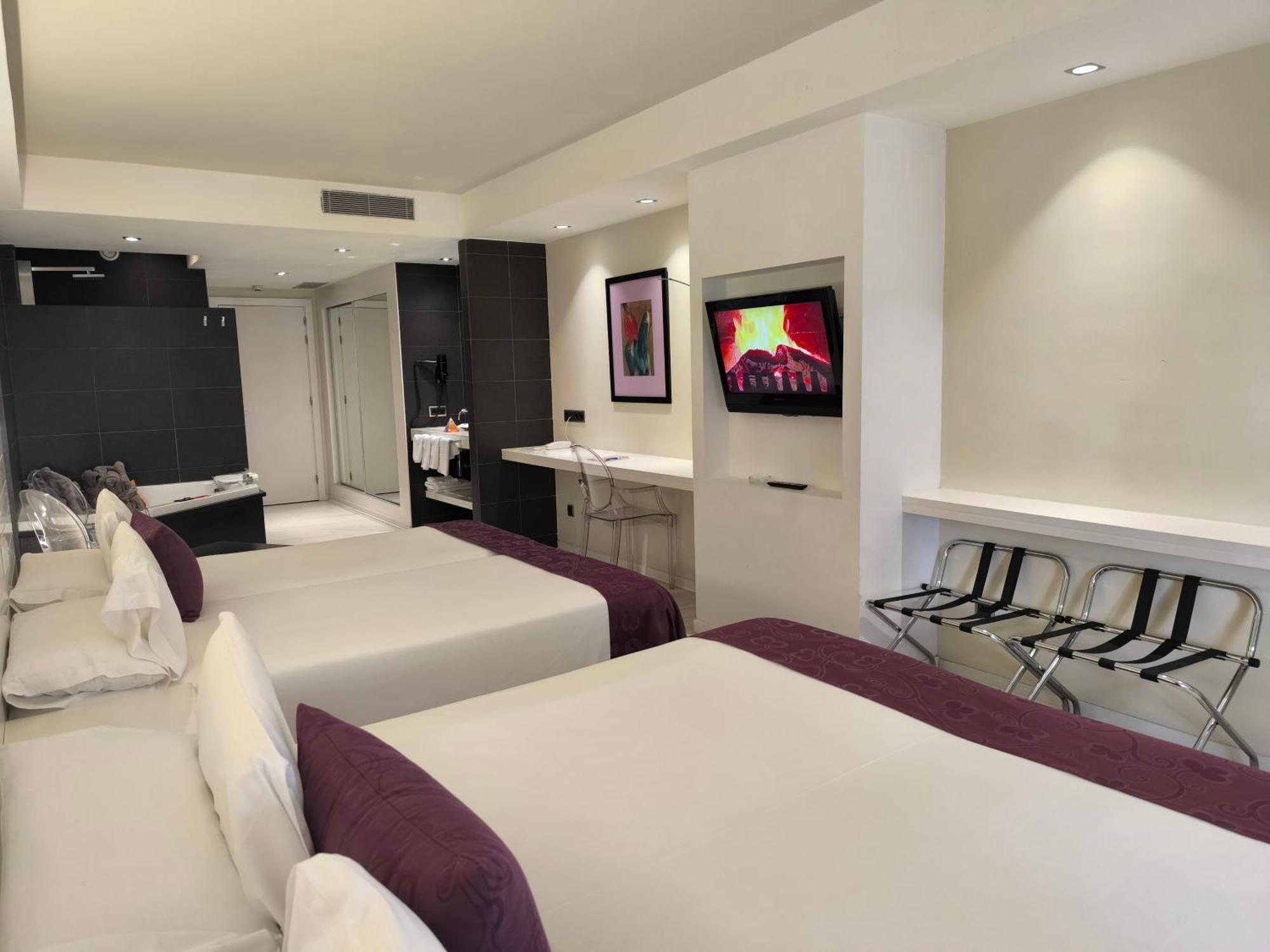 Hotel Spa La Terrassa Платжа-д'Ару Екстер'єр фото